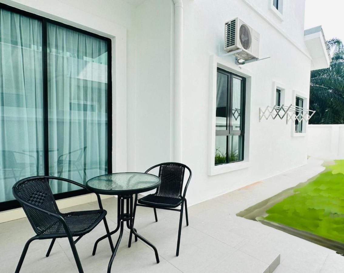 《Untitled Homestay》Sitiawan Eksteriør billede